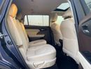 تويوتا هايلاندر 2022 Toyota Highlander XLE Full Option Inside Special Beige With Radar /
