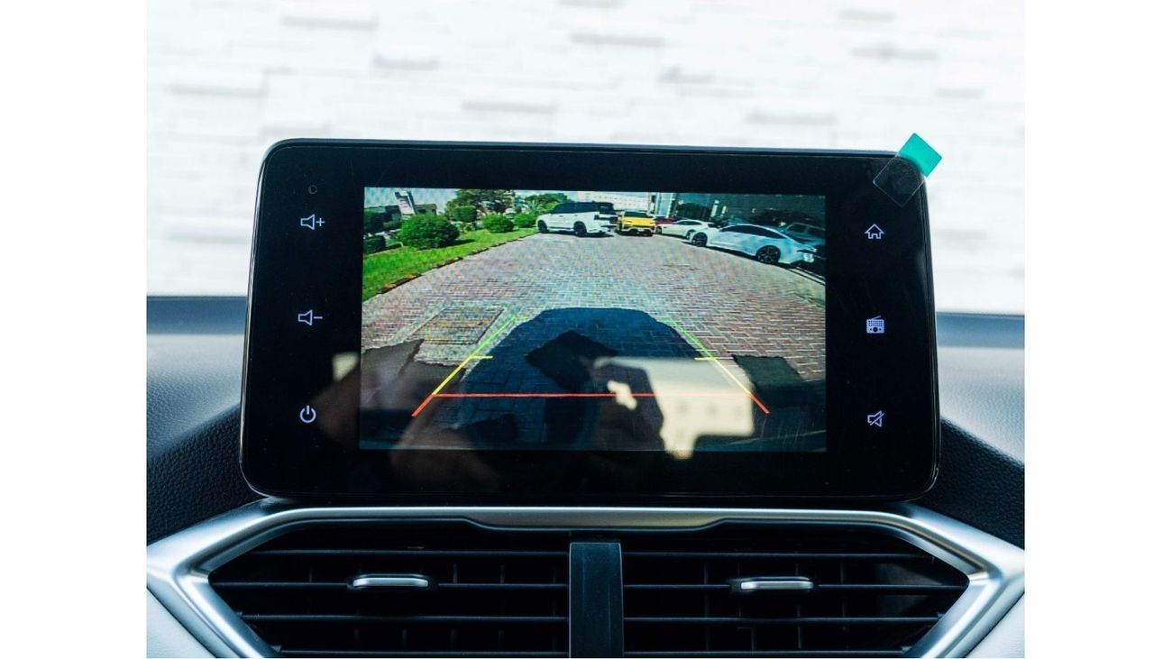 Chevrolet Captiva AED 1,022 PM • ONLY 30,000 KMS • 7-SEATER • OFFICIAL FULL AGENCY SERVICE HISTORY