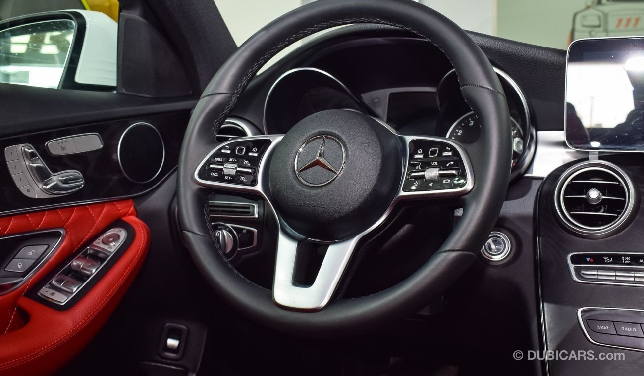Mercedes-Benz C 300 / European Specifications