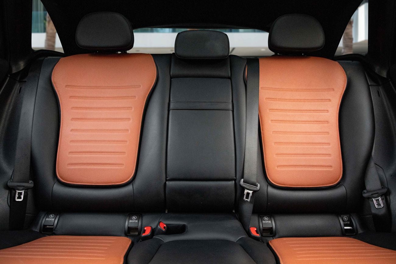 Mercedes Benz GLC200 | 4,113 P.M | 0% Downpayment | Mercedes Warranty!