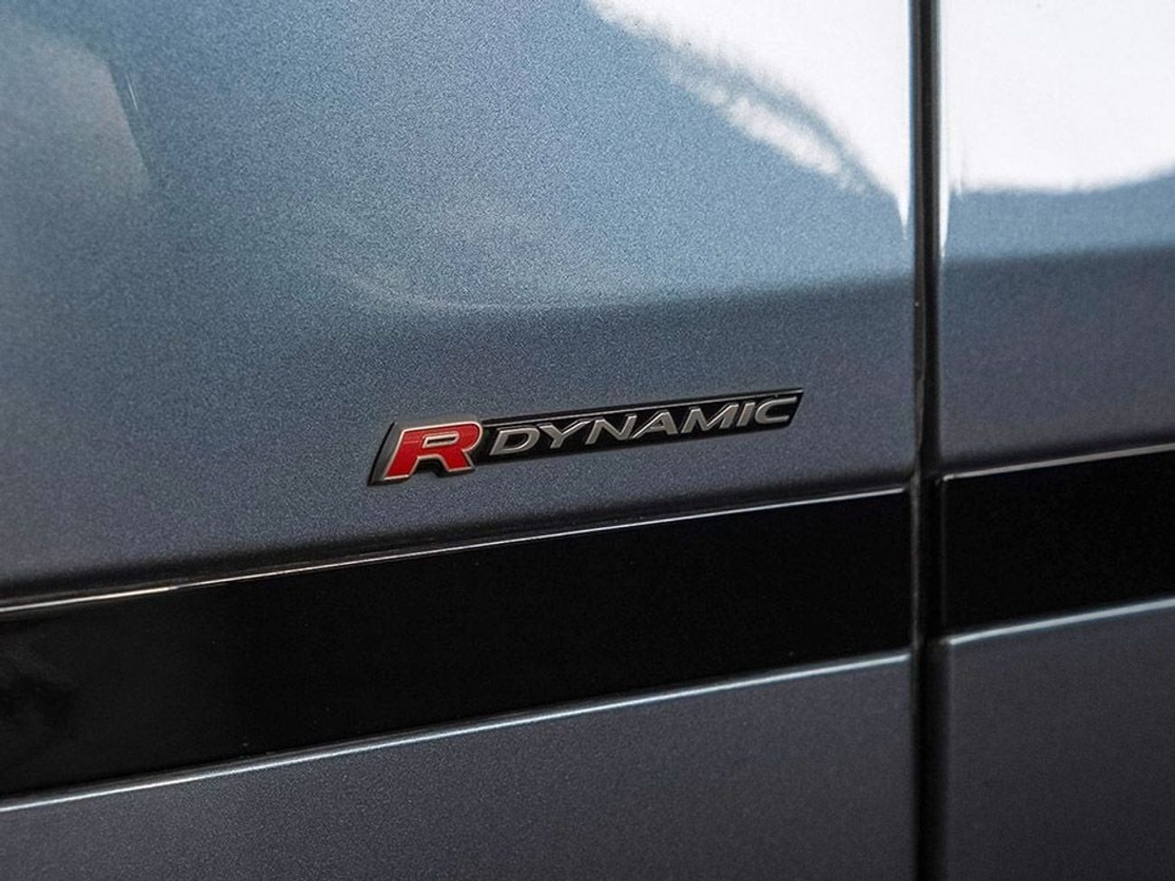 لاند روفر رينج روفر فيلار P380 R-Dynamic HSE 3.0L