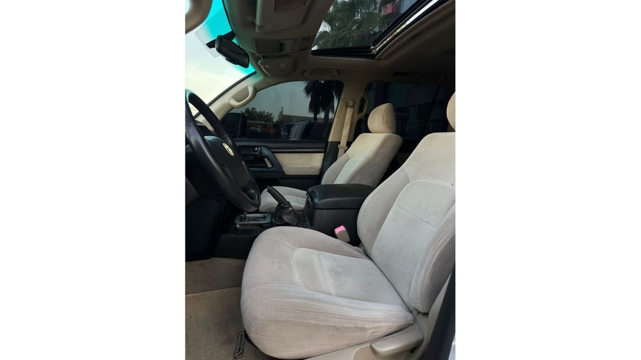 Toyota Land Cruiser تويوتا لاندكروزر GXR V8 خليجي 2009