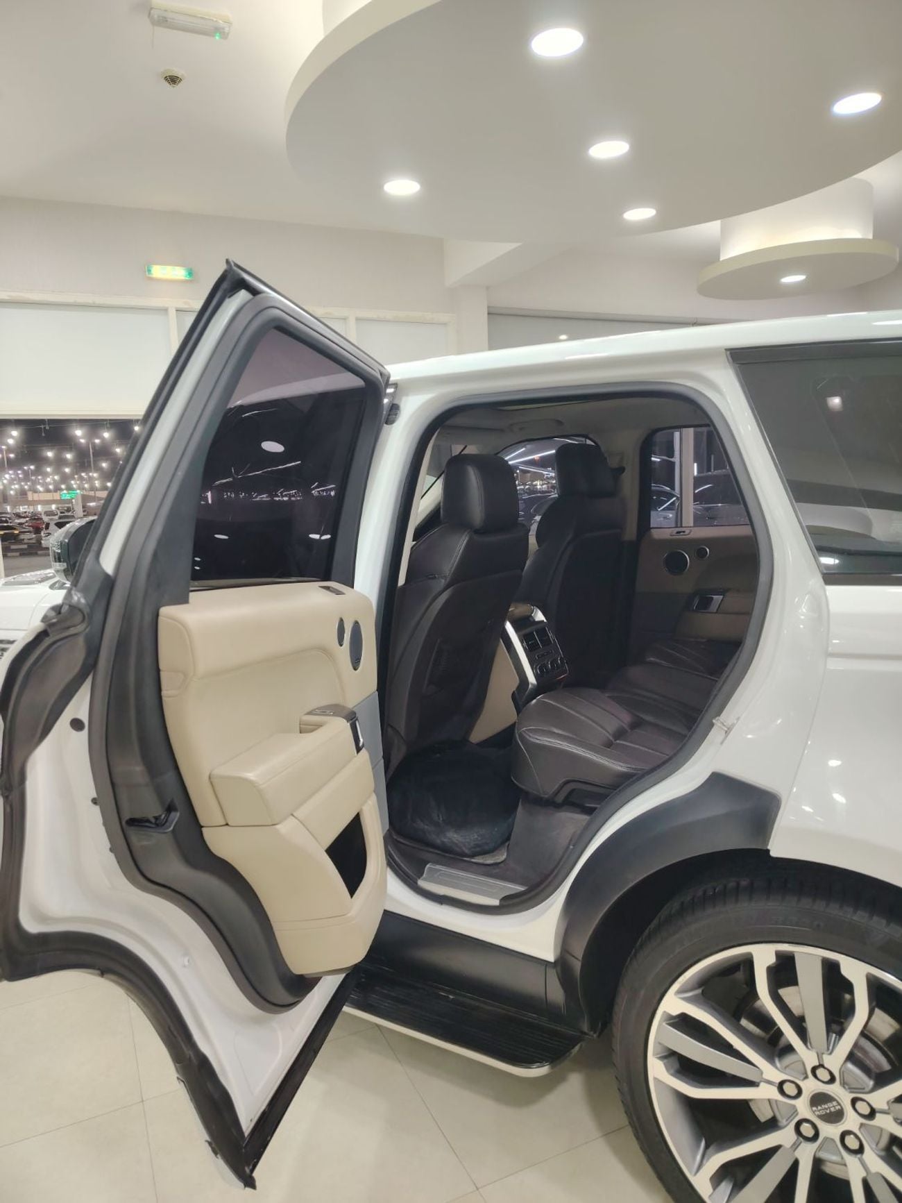 لاند روفر رينج روفر سبورت Supercharged 5.0L