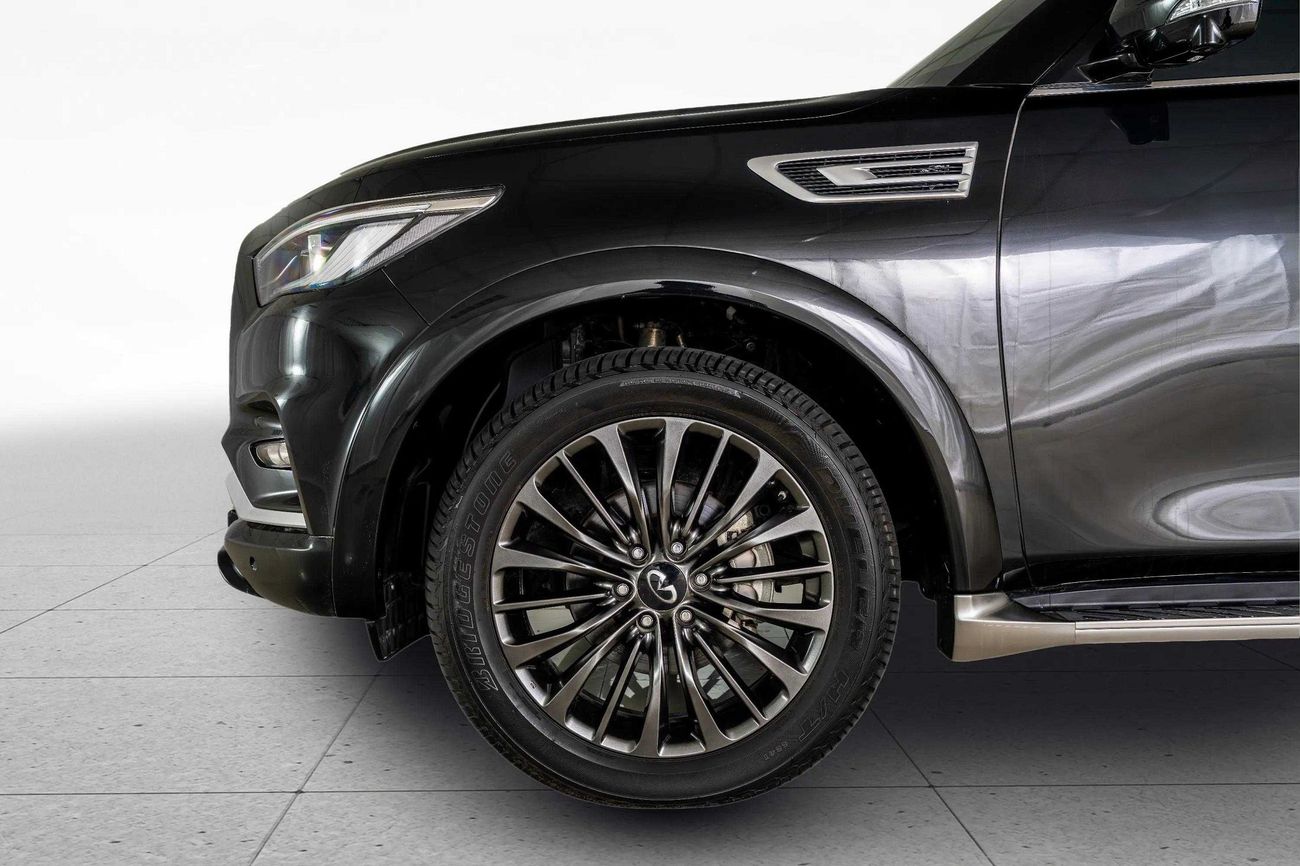 إنفينيتي QX80 LUXE 5.6