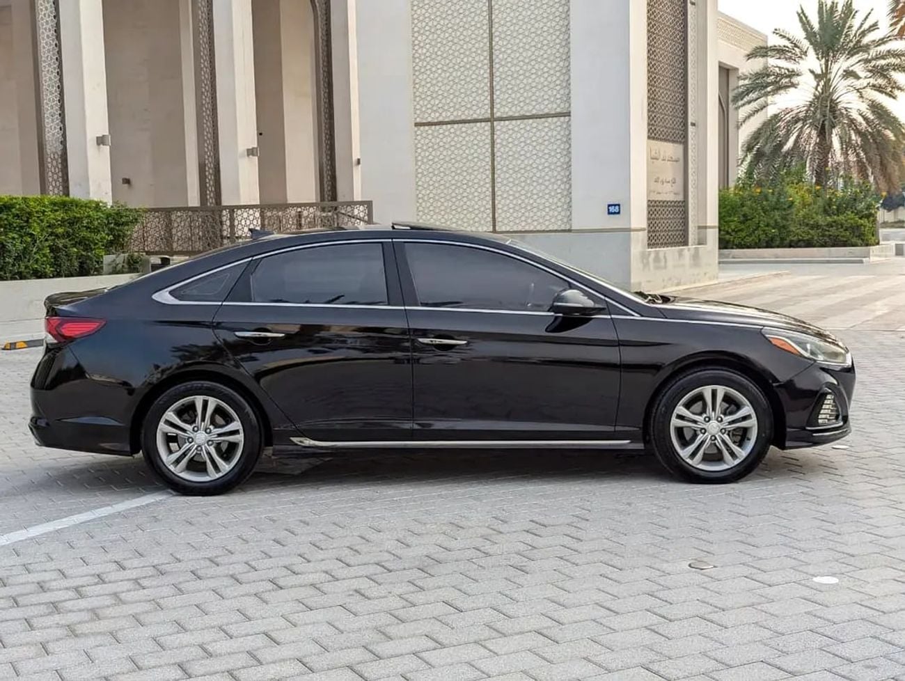 هيونداي سوناتا Sport - American Specs Premium Condition With Sunroof and Navigation