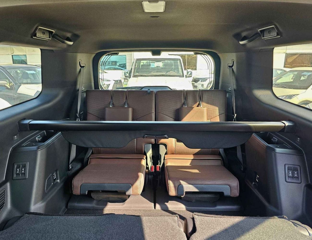 Toyota Prado ADVENTURE TURBO / 2.4L V4 PETROL | RADAR | 360* CAMERA | POWER WITH LEATHER SEATS | HEADUP DISPLAY |