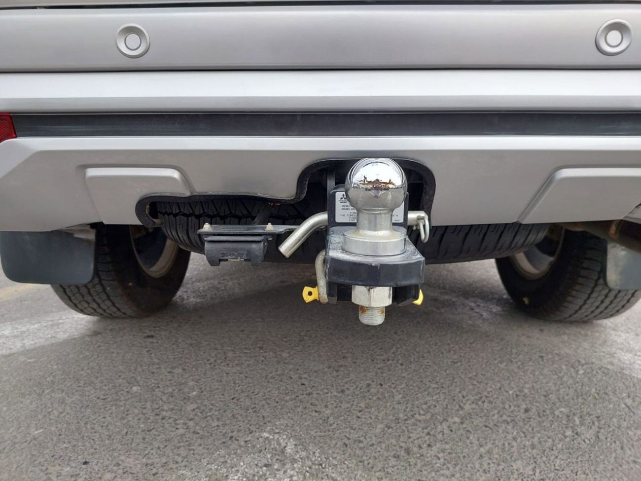 Mitsubishi Pajero MITSUBISHI PAJERO SUV RHD 2023 MODEL 2.4 L DIESEL AUTPMATIC(PM11732)