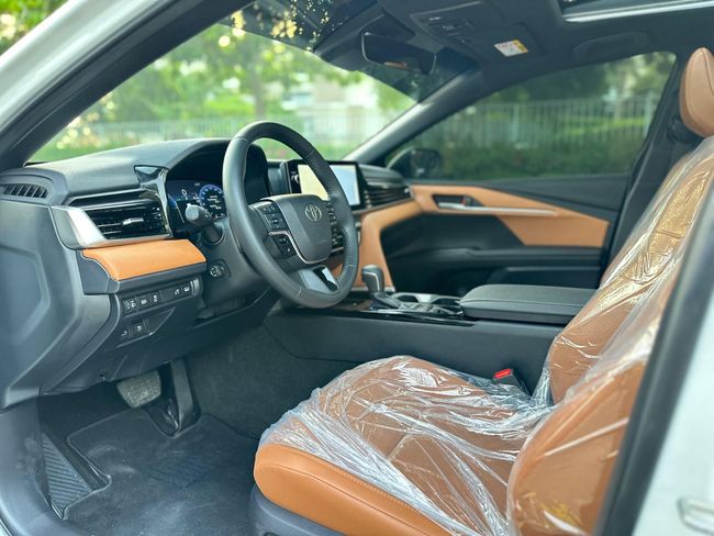 Toyota Camry GLE HEV, миниатюра 23