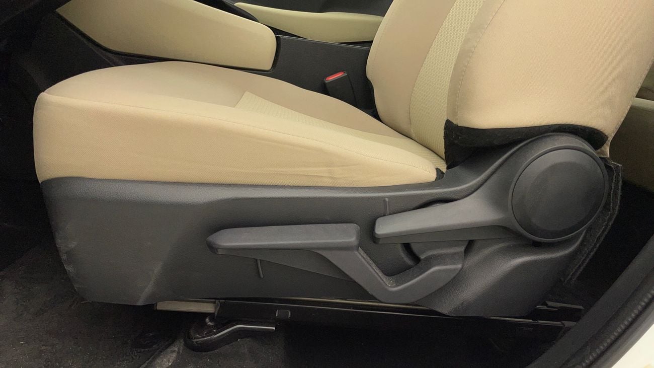 تويوتا يارس E 1.5 | بدون دفعة مقدمة | اختبار القيادة في المنزل