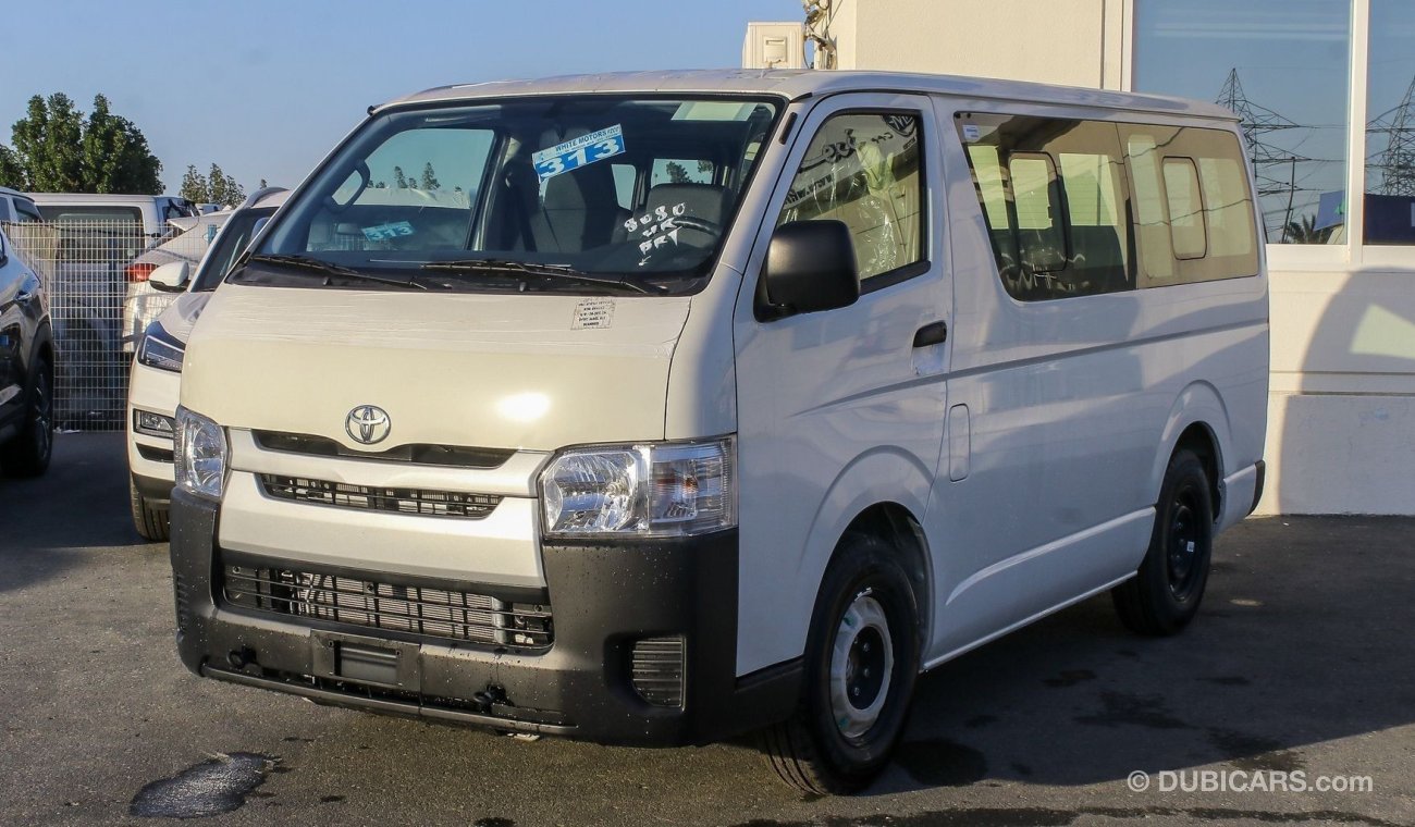 Toyota Hiace 2.7 L 15 SEATS LOW ROOF OLD FACE