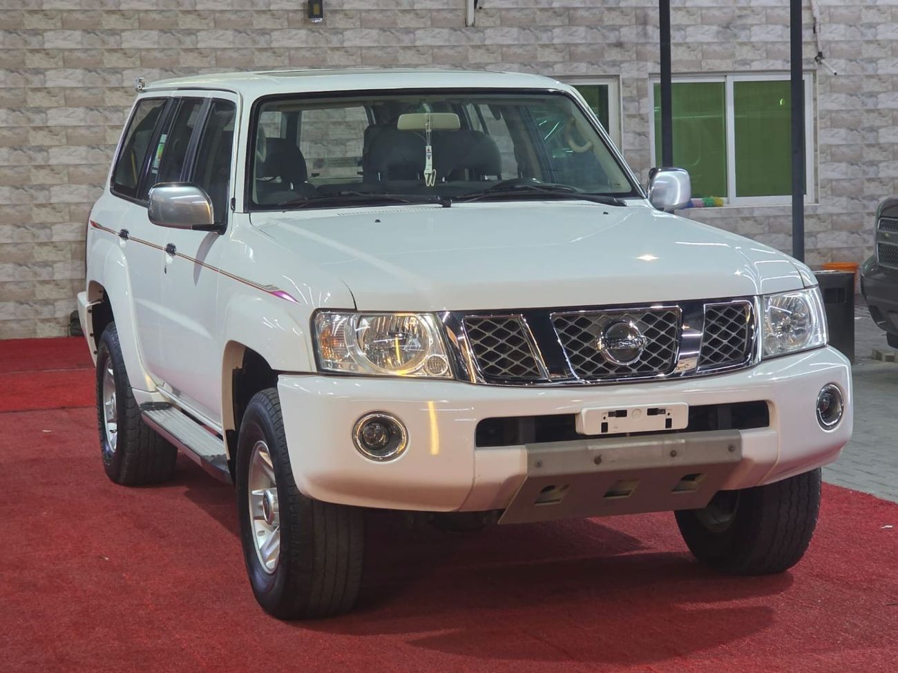 Nissan Patrol Safari Safari 4.8L A/T