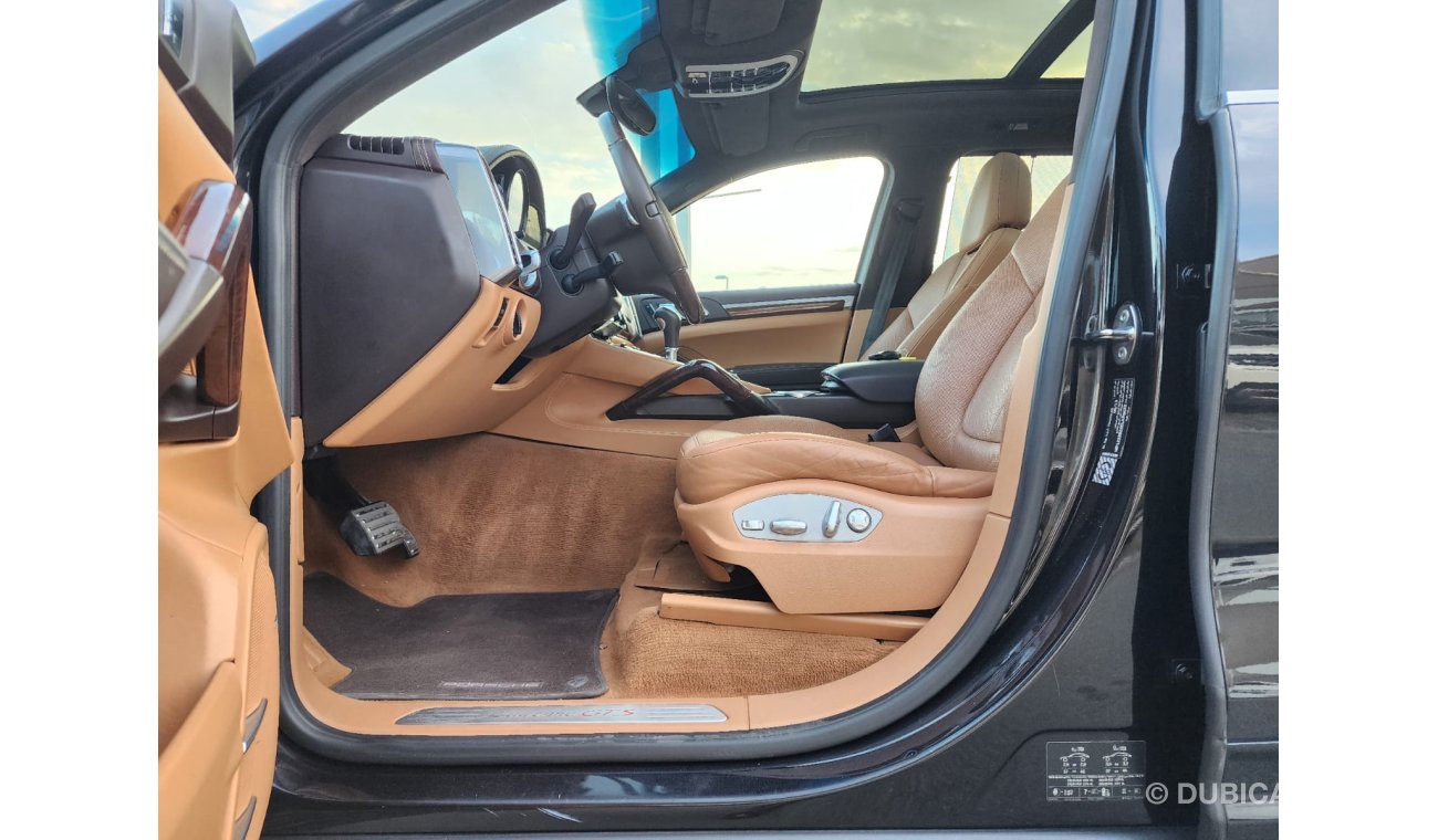 بورش كايمان جي تي أس Porsche Cayenne GTS_Gcc_2014_Excellent_Condition _Full option