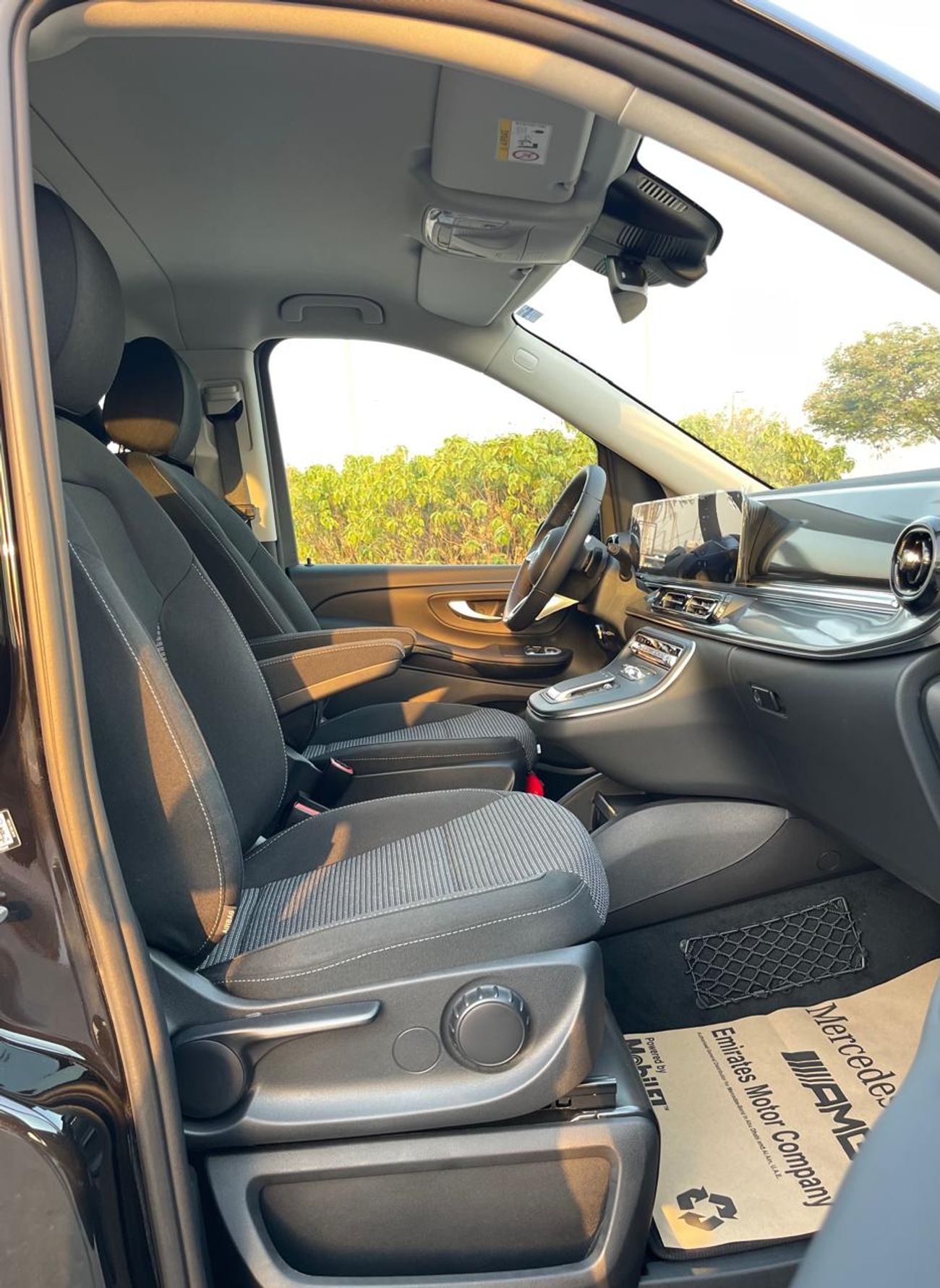 Mercedes-Benz V 300 5 years Warranty 2025 GCC