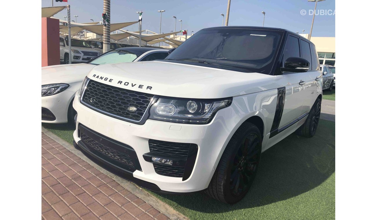 Land Rover Range Rover Vogue HSE خليجي مالك واحد تشيكات وكالة بلكامل كيت SVR وكالة