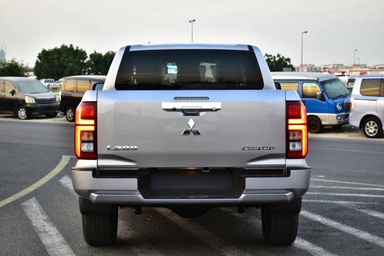 ميتسوبيشي L200 SPORTERO GLS 2.4L DIESEL AT