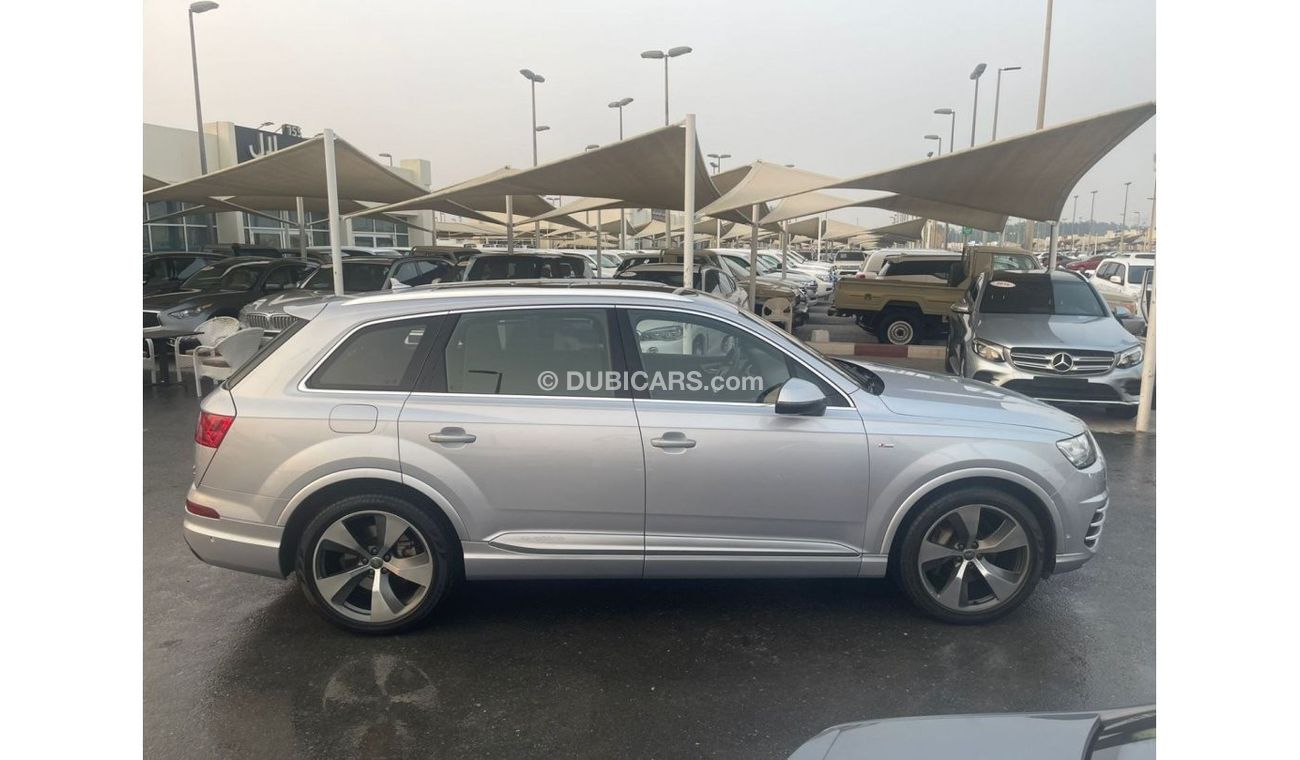 Audi Q7 45 TFSI quattro Luxury Plus Audi Q7 TFSI QUATTRO 45 SLINE _GCC_2016_Excellent Condition _Full option