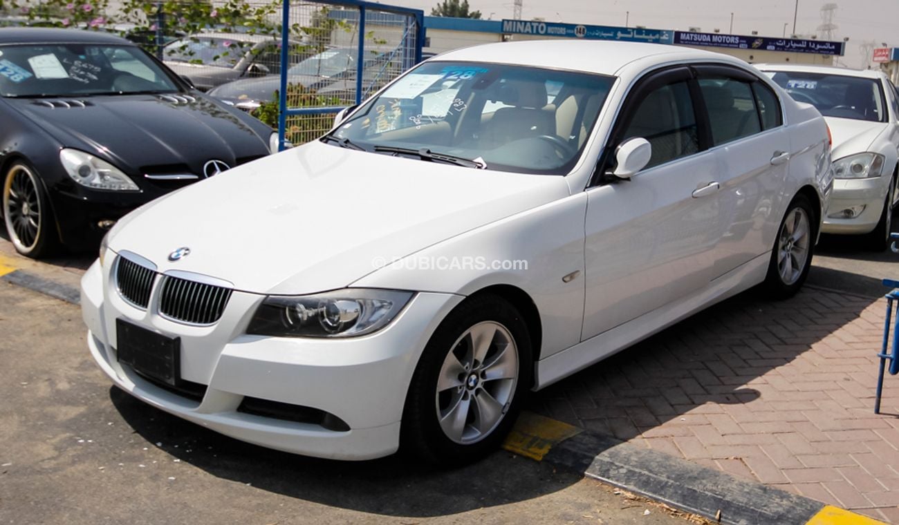 BMW 323 i