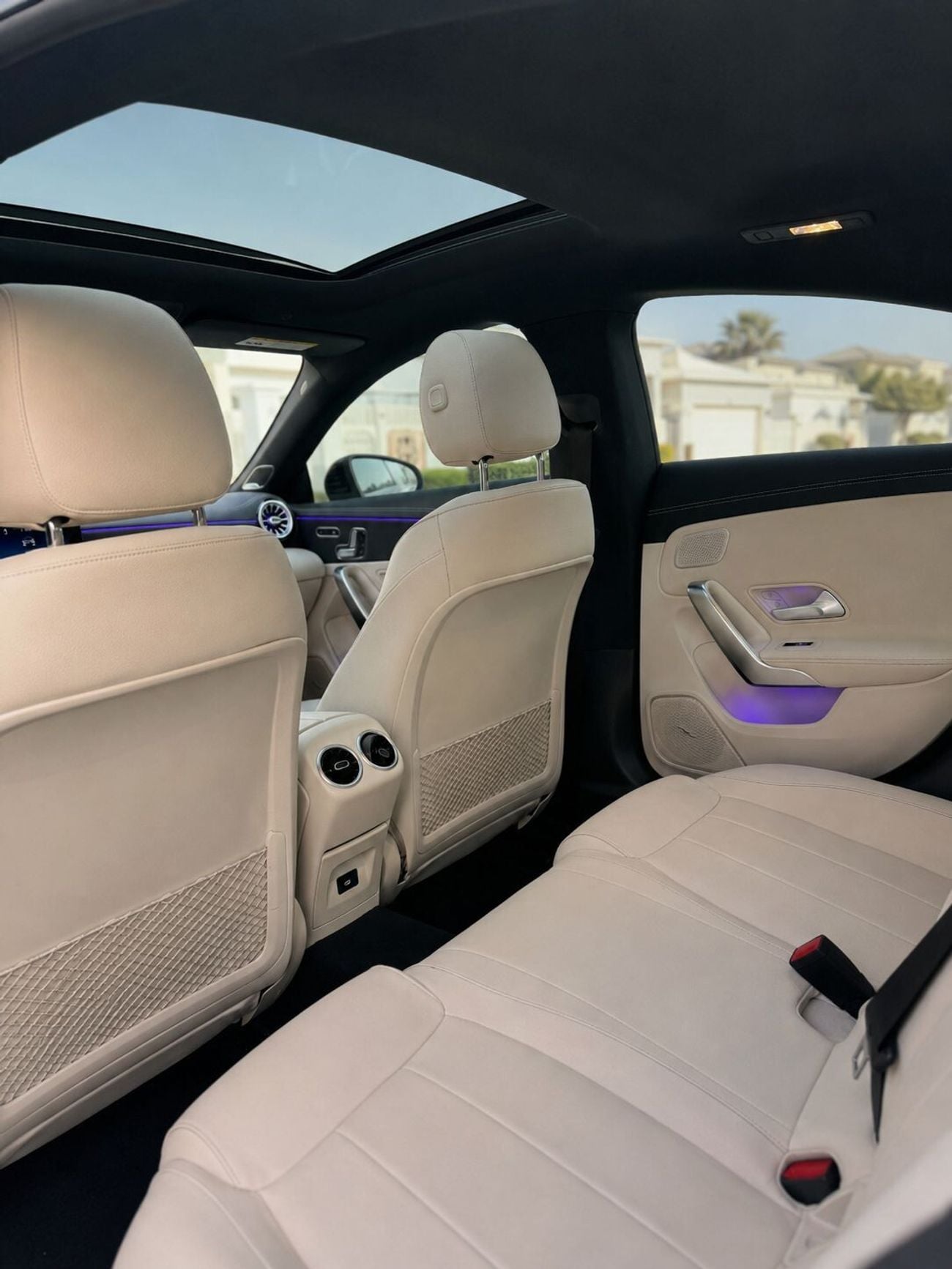 مرسيدس بنز CLA 250 PREMIUM