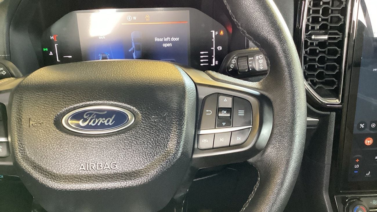 Ford Everest LIMITED | Guaranteed Warranty | 0 Down Payment