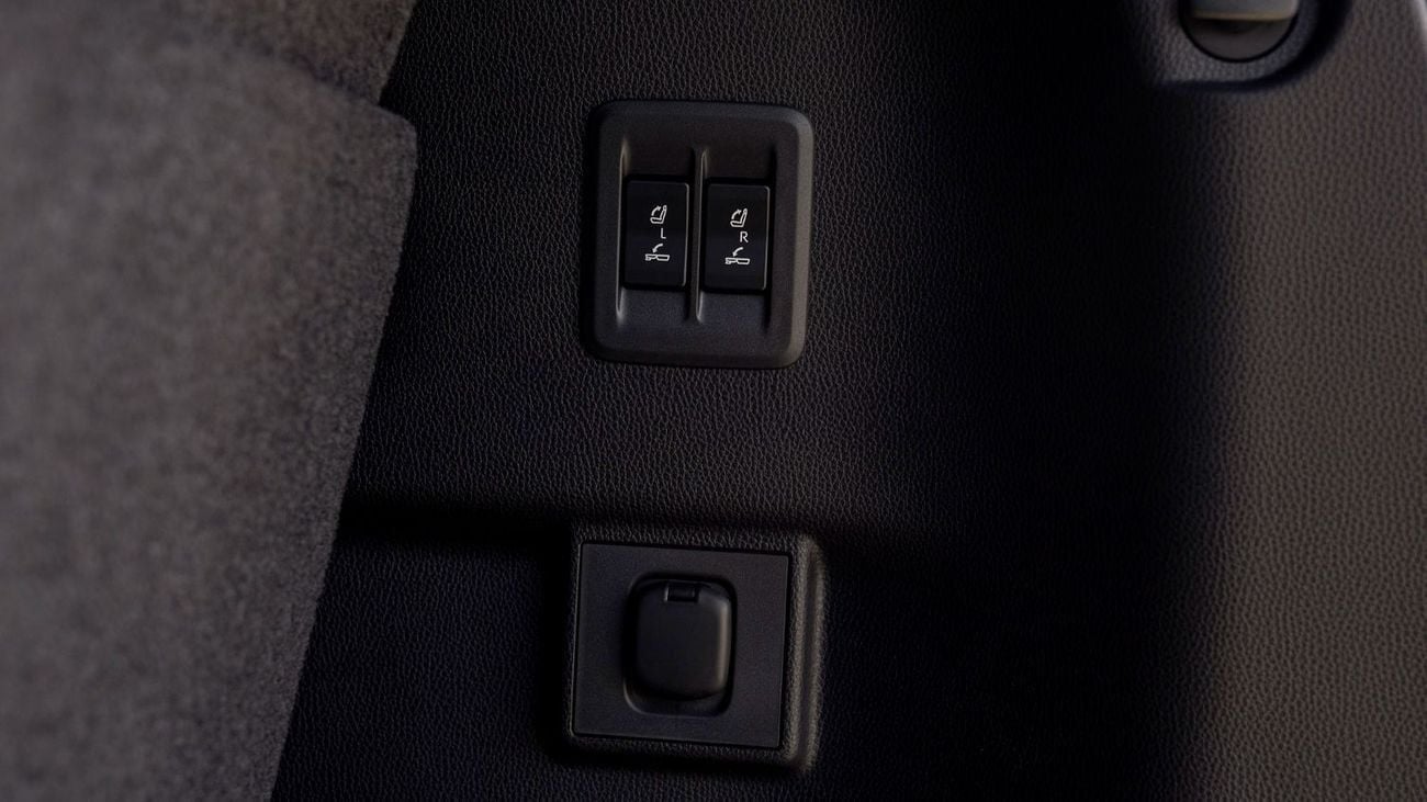 تويوتا برادو FULL OPTION