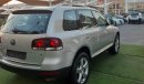 Volkswagen Touareg G C C - numberone - hatch - leather - sensors - alloy wheels - CD player - fog lights - in excellent