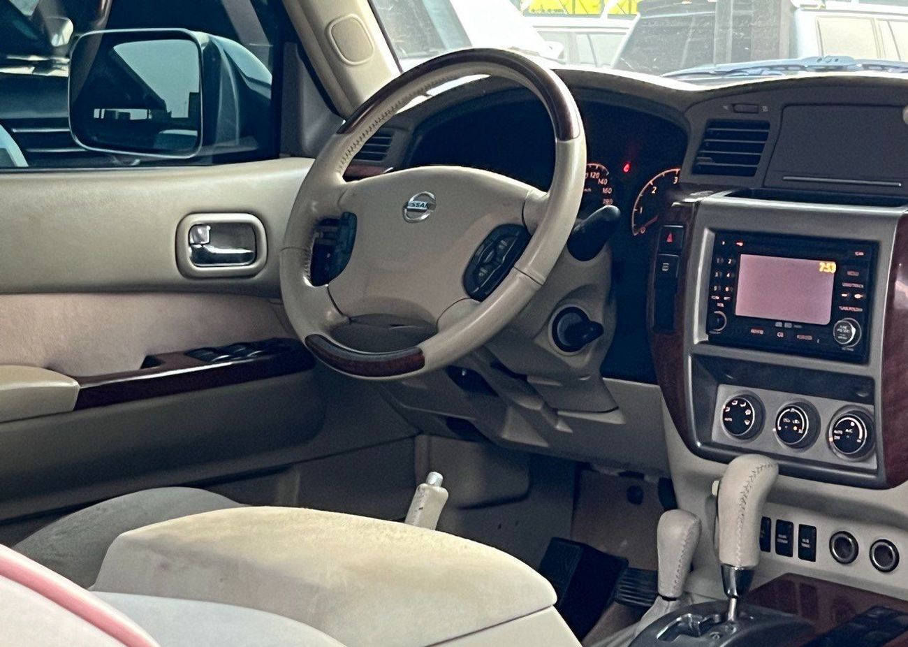 نيسان باترول نيسان فتك 2008 مطلوب : 47000 درهم الممشى : 255000 كم  مواصفات خليجيه  قير اوتوماتيك  نظيف جدا مسرفس