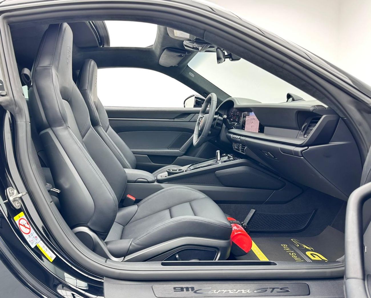 Porsche 911 2026 Porsche 911 Carrera GTS T-Hybrid, Sep/2027 Porsche Warranty, Excellent Condition, GCC