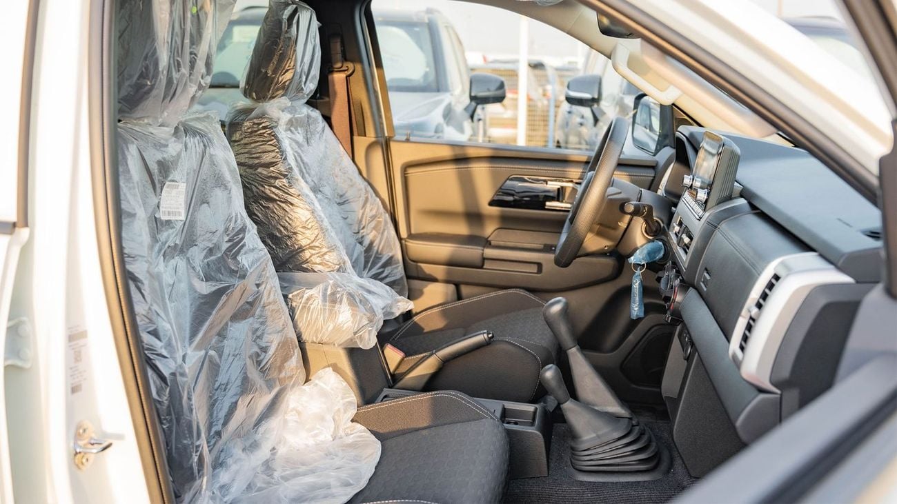 ميتسوبيشي L200 2026 Mitsubishi L200 GL 2.4L MT Petrol With Screen