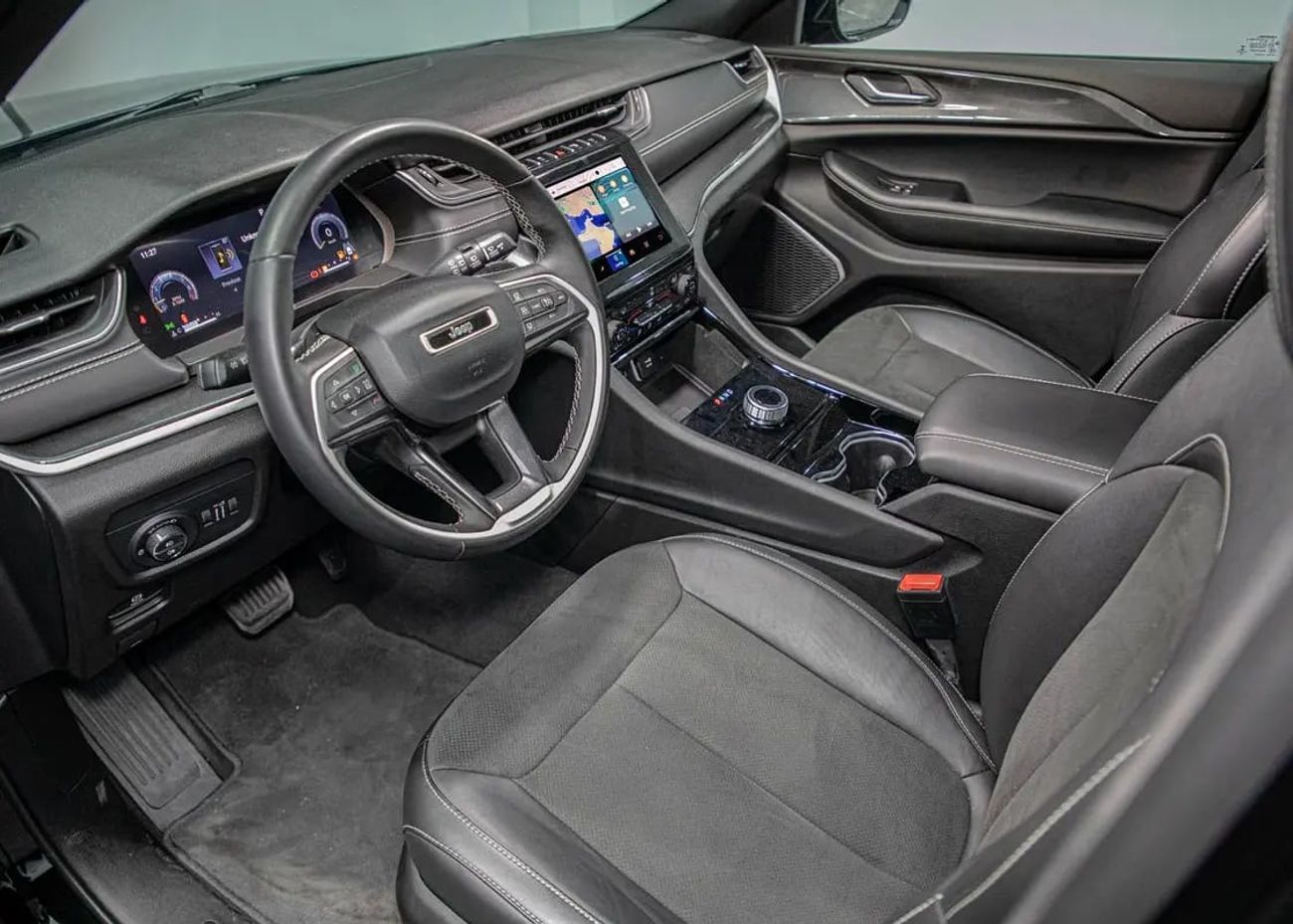 Jeep Grand Cherokee L Altitude 3.6L