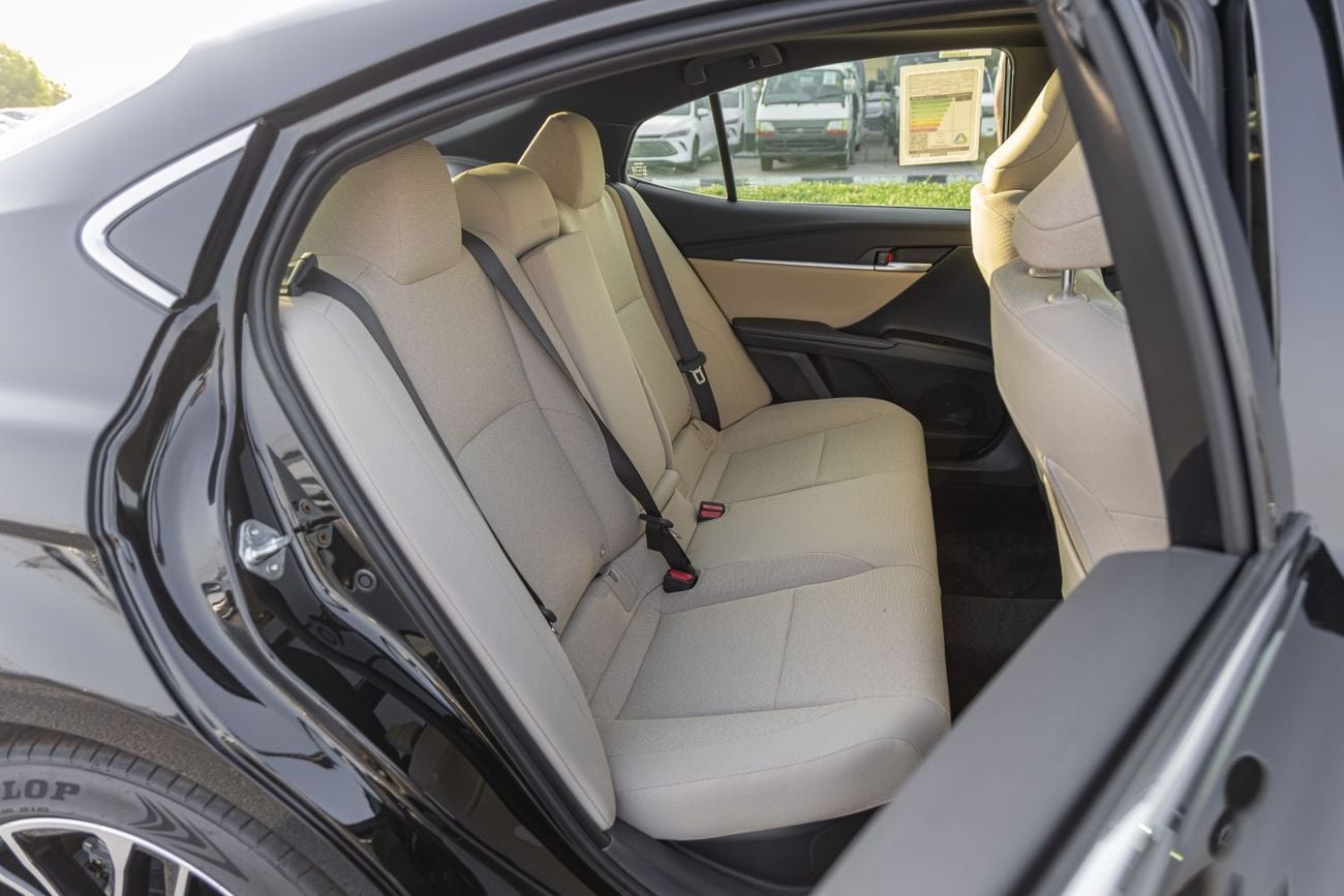 Toyota Camry Toyota Camry LE 2.5 L | Hybrid | Black | Panoramic Sunroof | 1 Electric Chair | 2026 GCC Specs