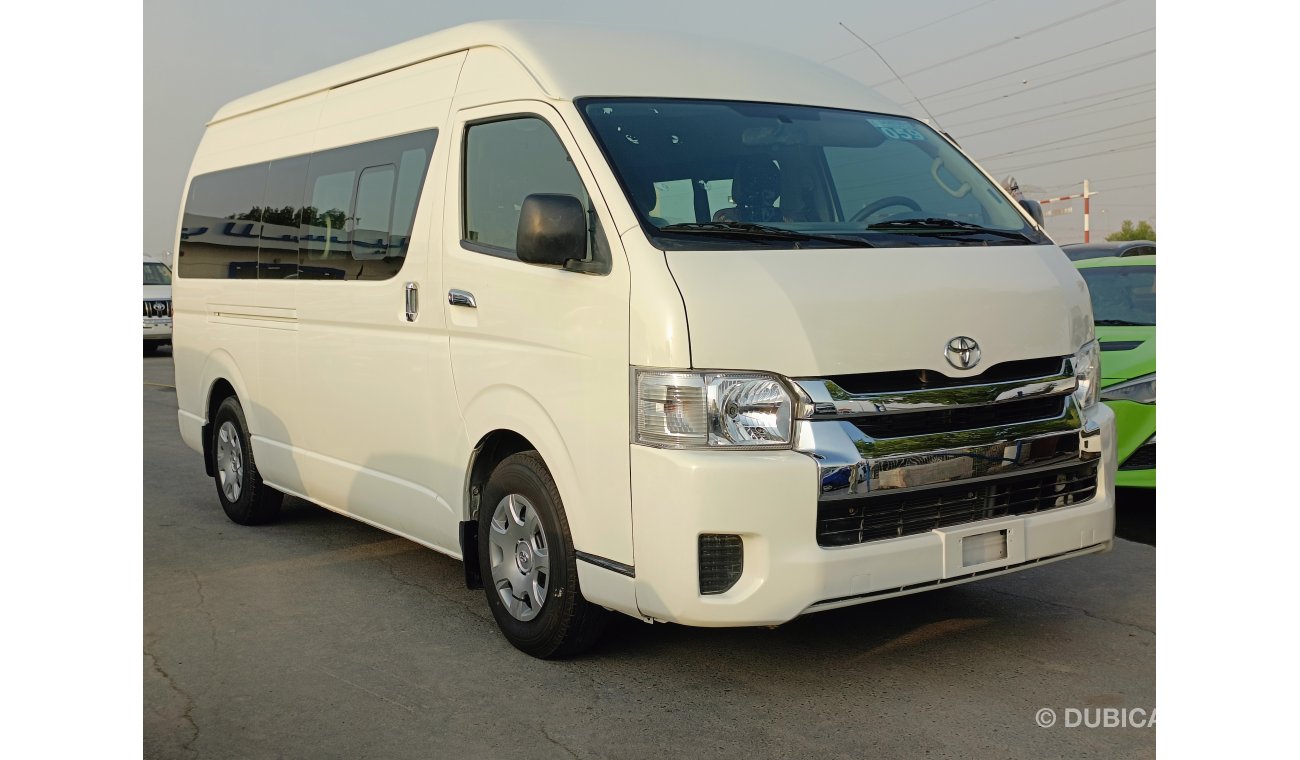 Toyota Hiace 2.7L Petrol / Manual Gear Box / Good Condition (CODE # 48022)