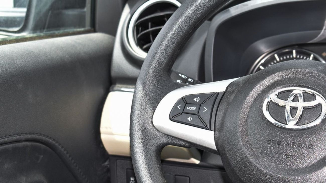 Toyota Rush 2023 Toyota Rush 1.5 G - Black inside Black | Export Only