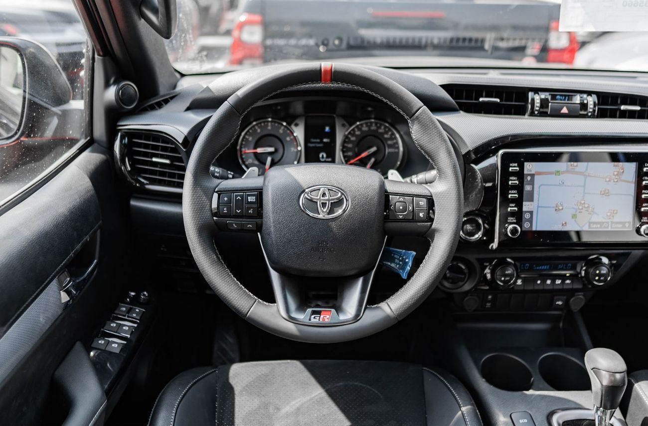 تويوتا هيلوكس 2026 Toyota Hilux GR-Sport 4.0L AT Petrol (Black)