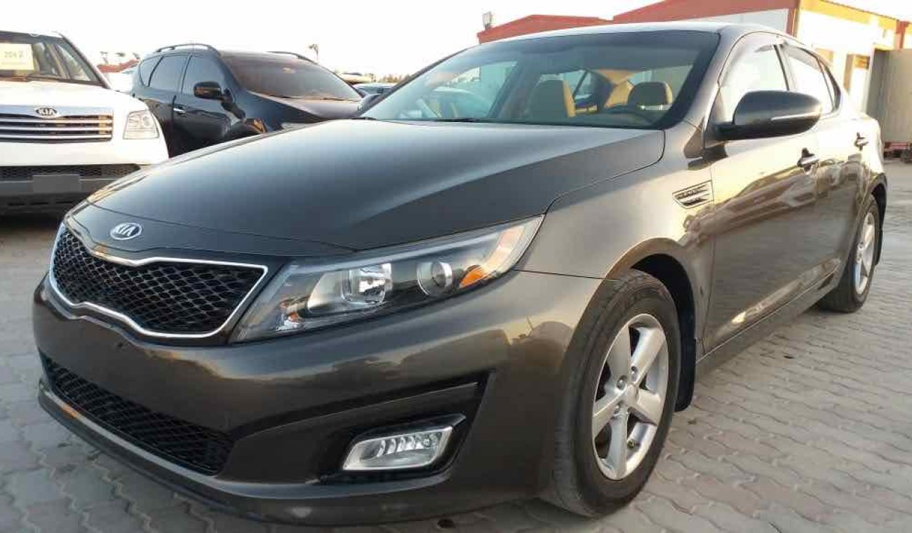 Kia Optima اوراق جمارك بحاله ممتازه