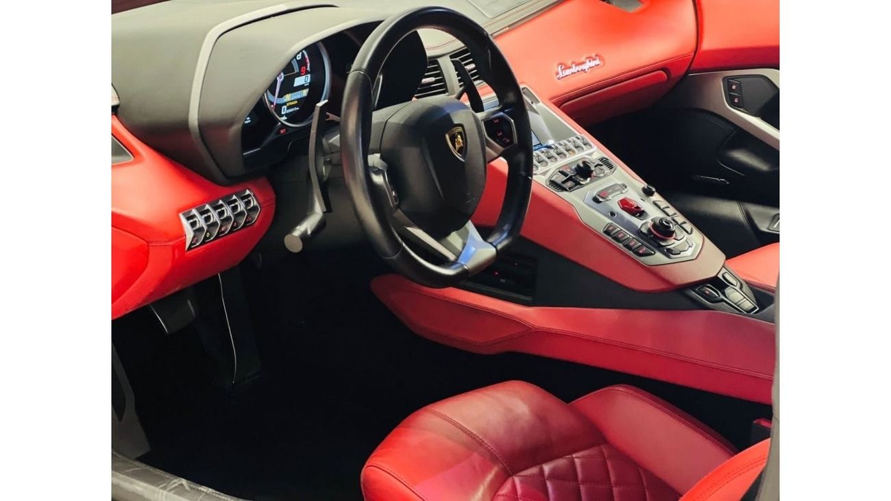 Lamborghini Aventador LP700-4 Lamborghini Aventador LP 700-4