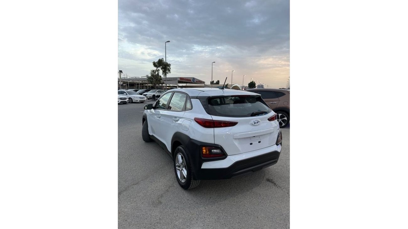 هيونداي كونا السيارة بحالة جيدة هيونداي كونا 2021 سعة المحرك 2.0 4wd