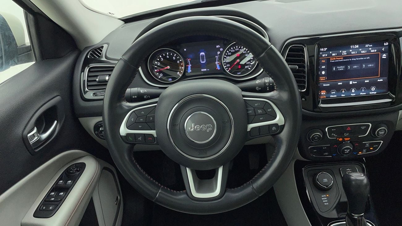 جيب كومباس LIMITED 2.4 | بدون دفعة مقدمة | اختبار القيادة في المنزل