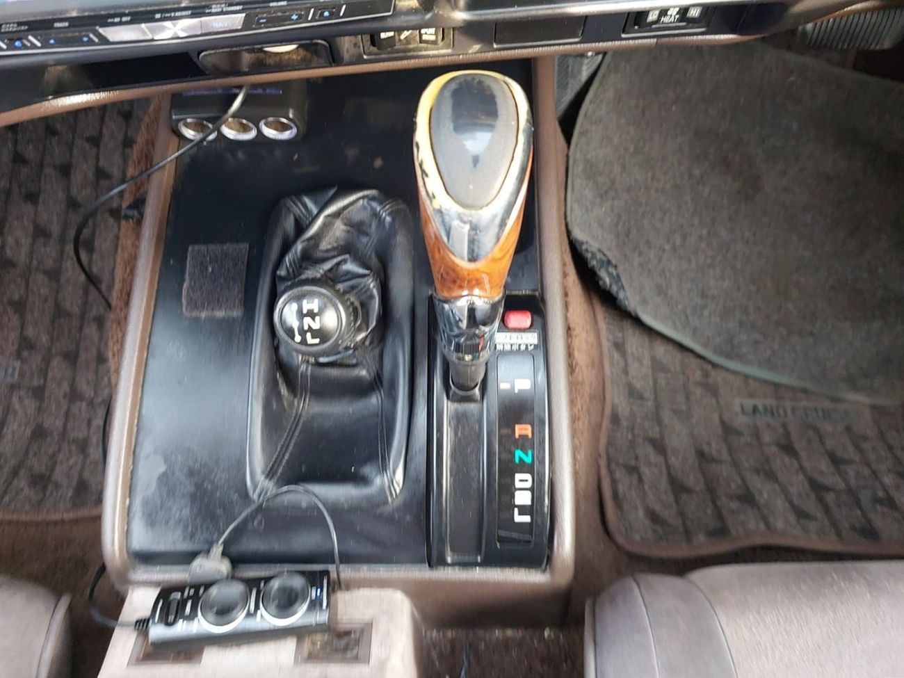 Toyota Land Cruiser TOYOTA LAND CRUISER SUV RHD 1994 MODEL 4.1 L DIESEL AUTOMATIC(PM47559)