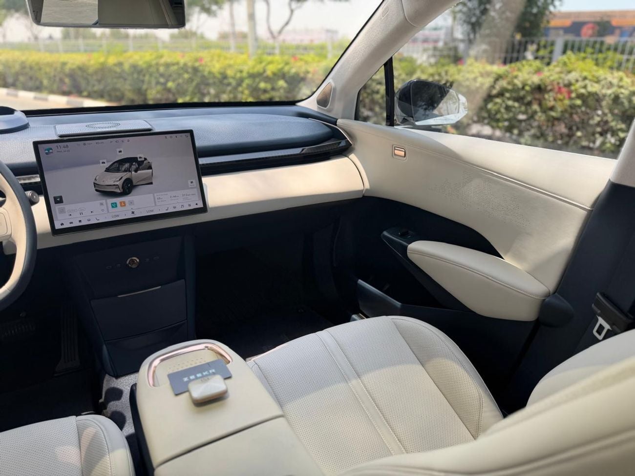 Zeekr X FLAGSHIP ZEEKR X 2024 GCC FULL SERVICE HISTORY UNDER WARRANTY LOW KM