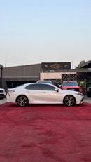 Toyota Camry GLE