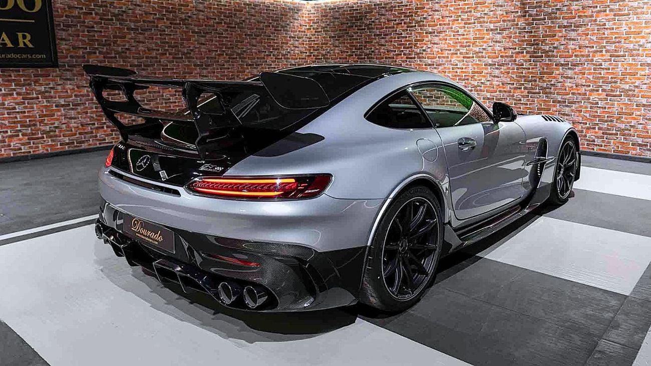 مرسيدس بنز AMG GT BLACK SERIES | NEGOTIABLE PRICE | LIMITED-EDITION | AMG EXTERIOR CARBON PACKAGE