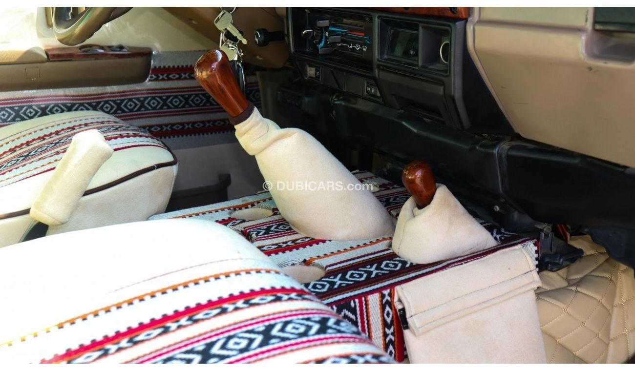 Toyota Land Cruiser Pick Up Lx