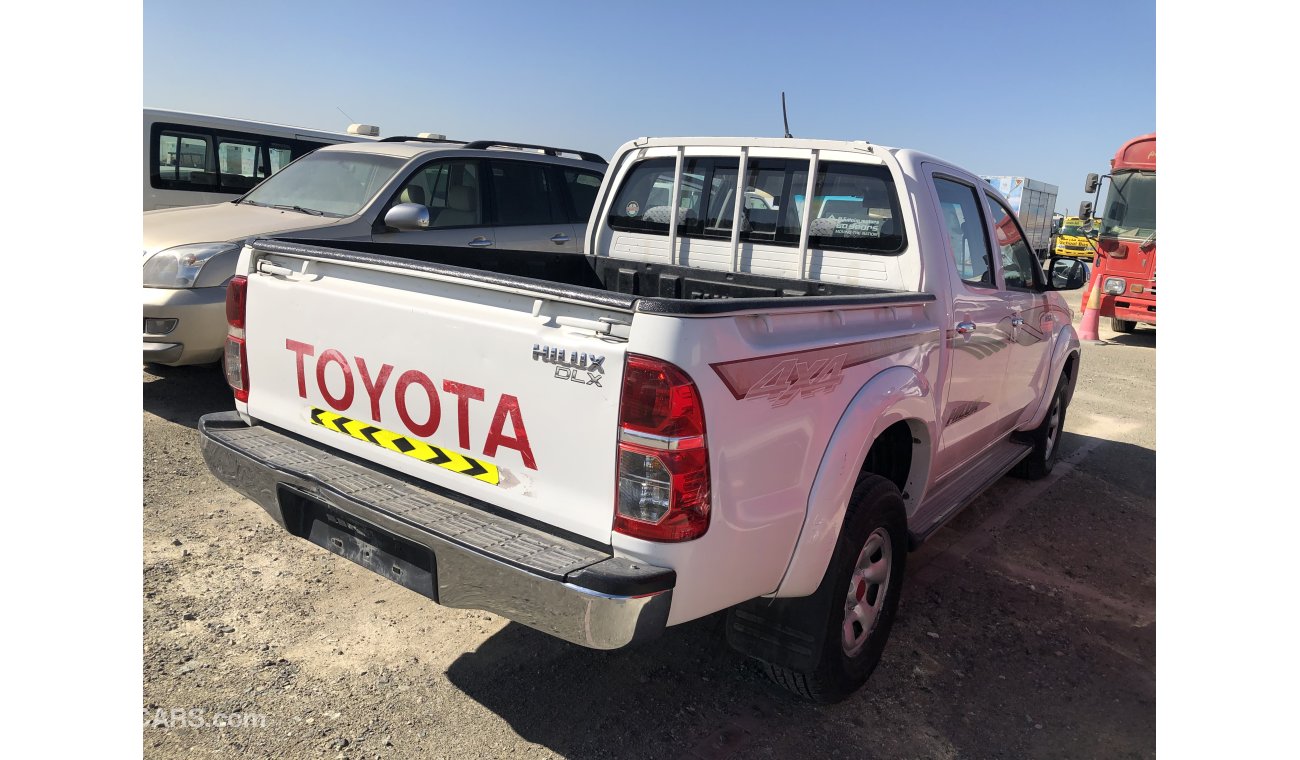 Toyota Hilux D/c pick up 4x4, Diesel,Model:2012. Excellent condition