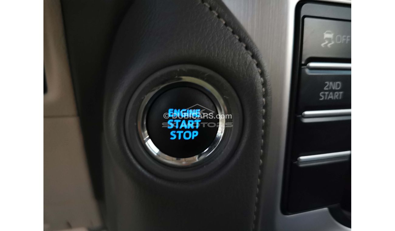 Toyota Prado VXR, 4.0L Petrol, Alloy Rims, Power Seats, Leather Seats, DVD , Sunroof, Rear A/C ( LOt # 4699)