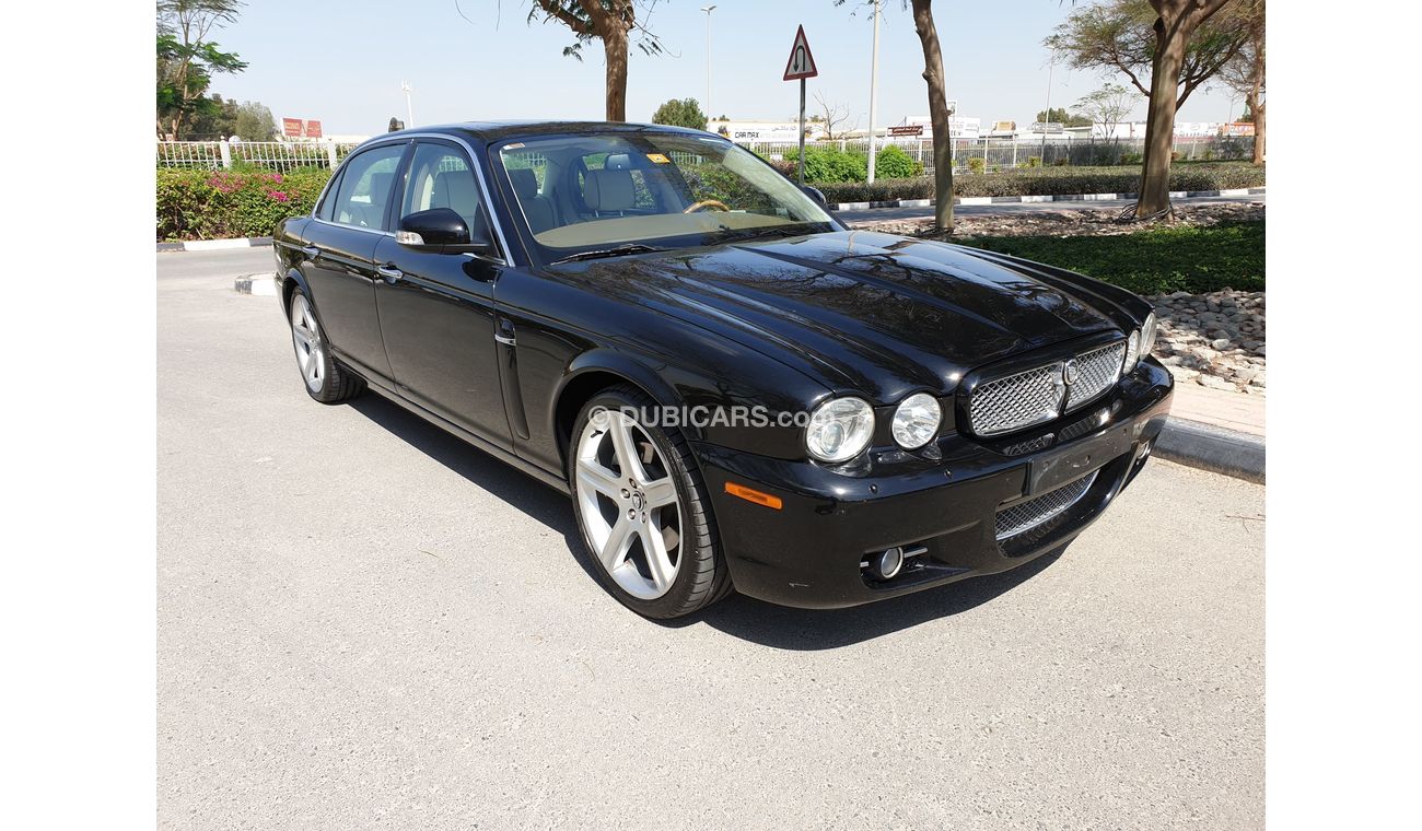 جاكوار XJ6 SOVEREIGN 2009 IMMACULATE CONDITION