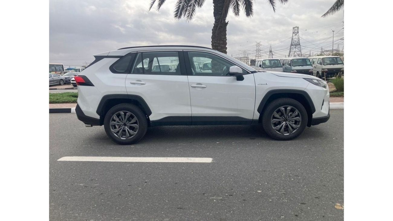 تويوتا راف ٤ TOYOTA RAV3 HYBRID 2.5 MY2023
