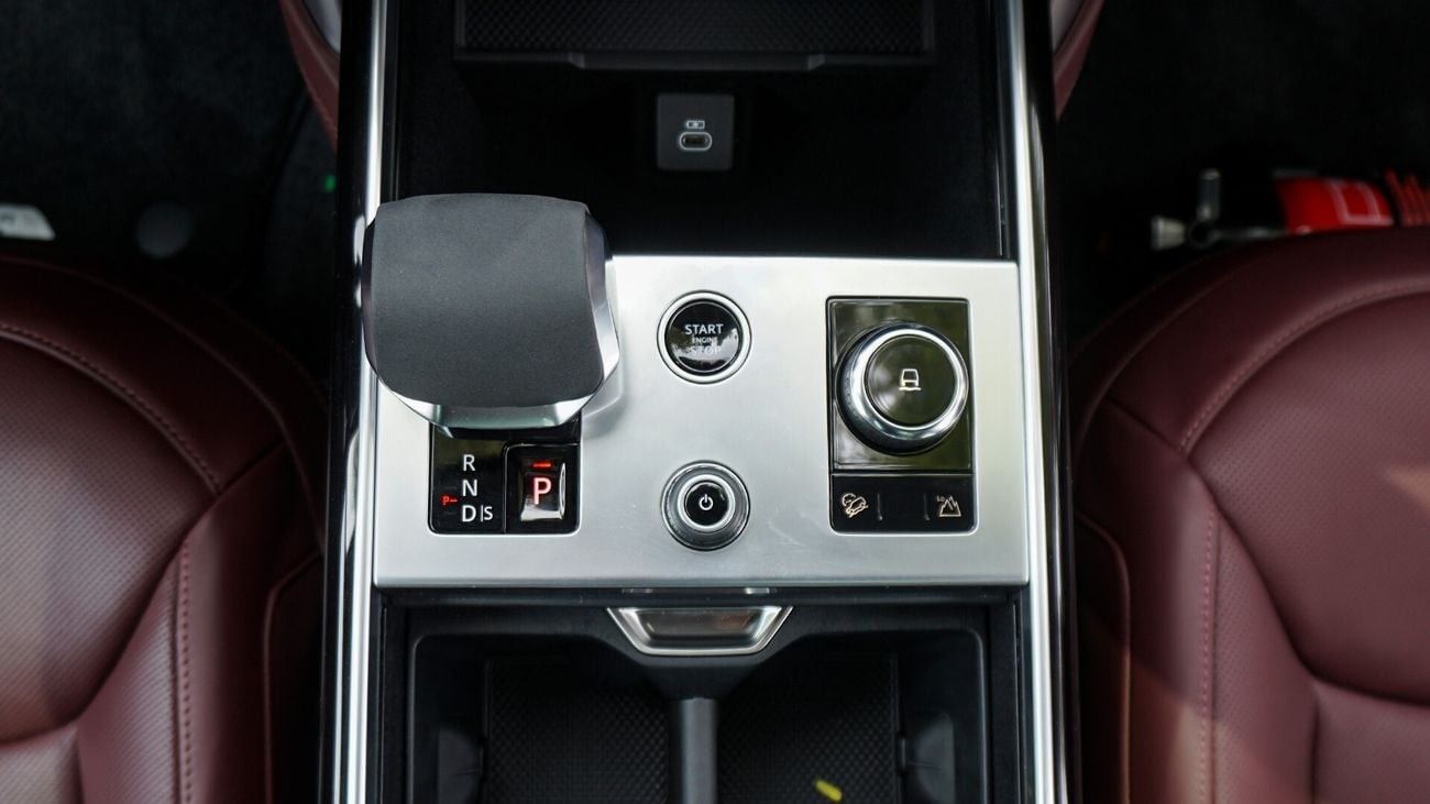 Land Rover Range Rover AUTOBIOGRAPHY НА ЭКСПОРТ НОВОЕ АВТО, БЕЗ ПРОБЕГА