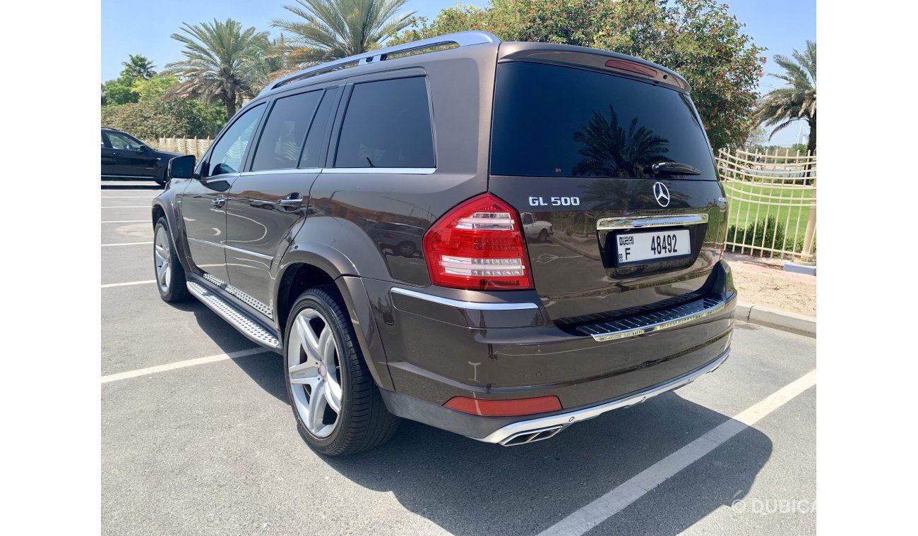 مرسيدس بنز GL 500 4Matic