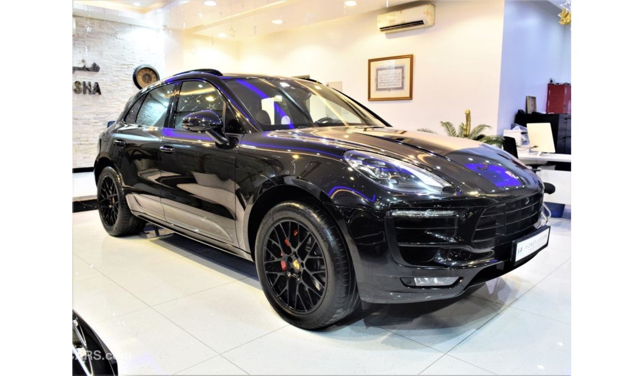 Porsche Macan GTS AMAZING Porsche Macan GTS 2017 Model!! in Black Color! GCC Specs With Warranty