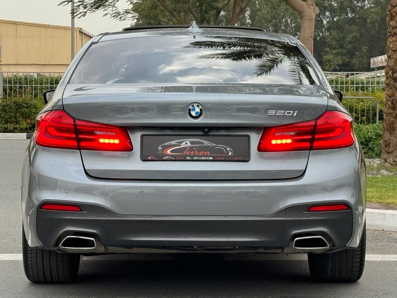بي أم دبليو 520i GREAT OFFER BMW 520i M KIT 2018 GCC FULL OPTIONS